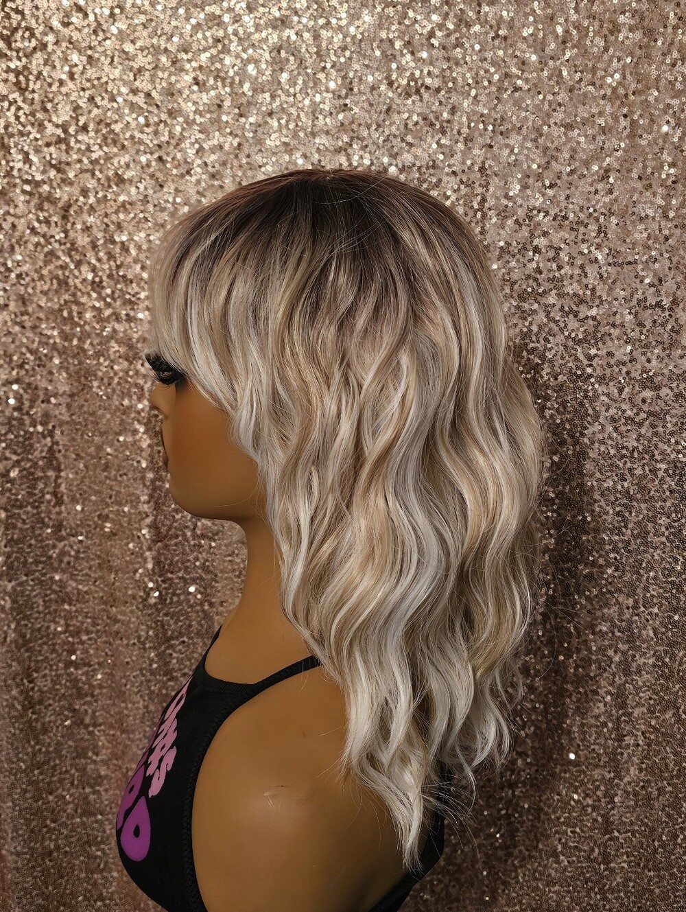 Wig - Picture 2 of 3